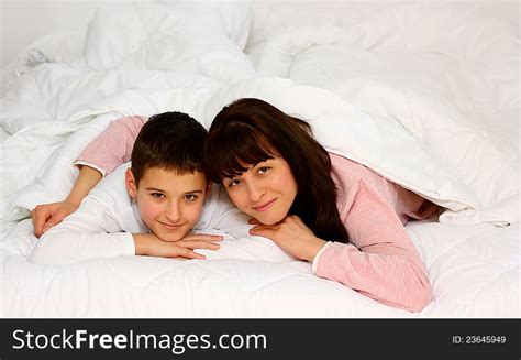 mom porn bed|'sharing bed with mom' Search .